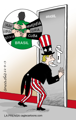 LOS ESTADOS UNIDOS ESPIANDO by Arcadio Esquivel