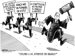 EL JUEZ ALITO HUYE DE SU PASADO by RJ Matson