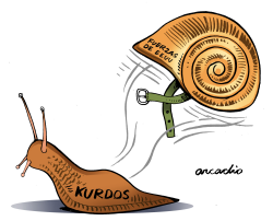 KURDOS ABANDONADOS by Arcadio Esquivel