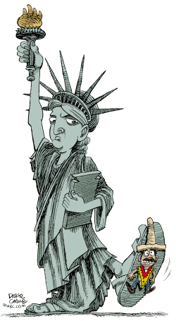 LA INMIGRACION Y LA LIBERTAD  by Daryl Cagle