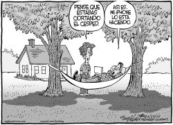 EL NUEVO IPHONE ESTA AQUI by Bob Englehart