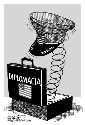 MILITARISMO EN LA DIPLOMACIA NORTAMERICANA  by Arcadio Esquivel