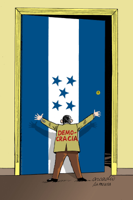 PUERTA ABIERTA A LA DEMOCRACIA COL by Arcadio Esquivel